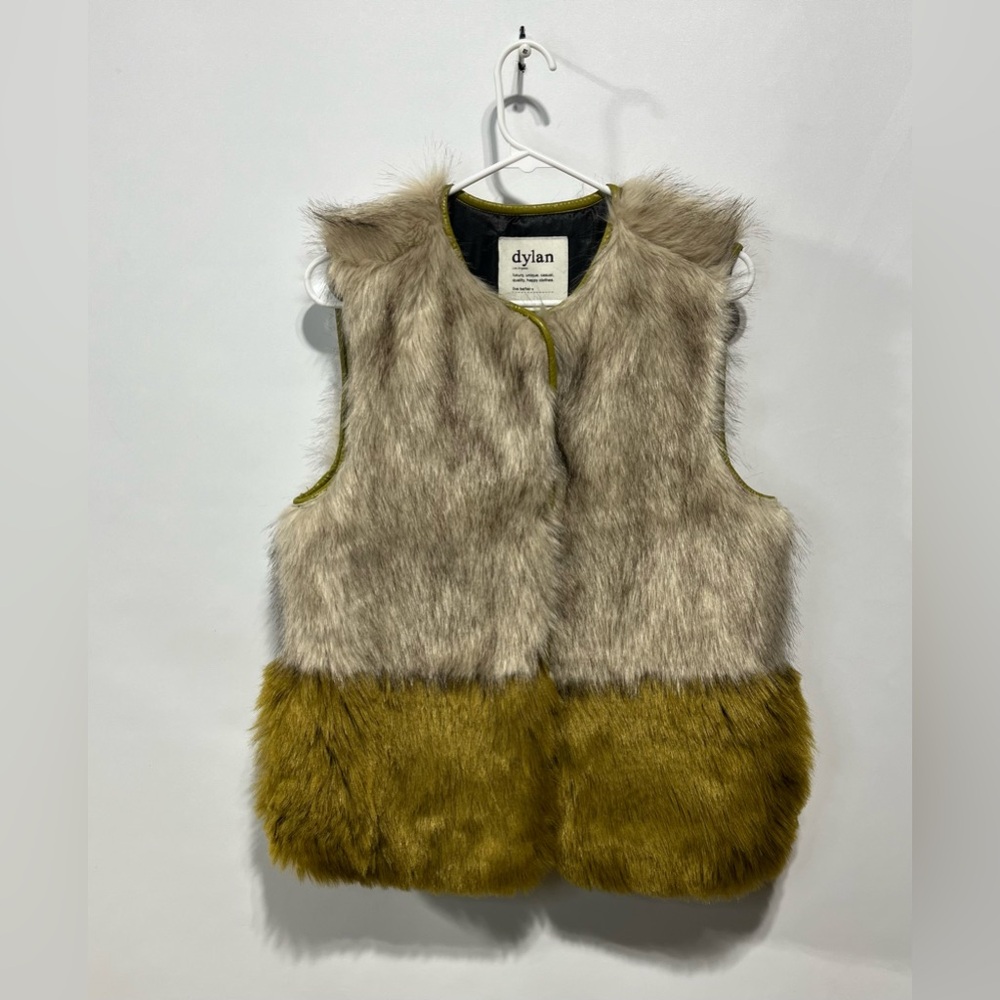 Dylan Two-Tone Faux Fur Vest in Tan‎ and Olive Size Small NWOT